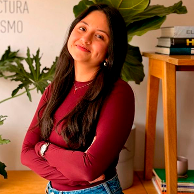 Manuela Valencia